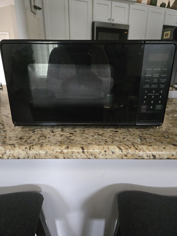 Countertop Microwave