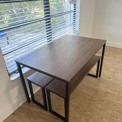 dinning table