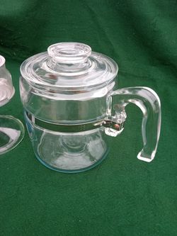 Vintage Pyrex Flameware 9 Cup Glass Percolator Coffee Pot for Sale in  Seattle, WA - OfferUp