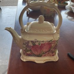 Tea Pot