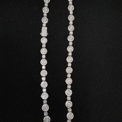 Moissanite earrings,
