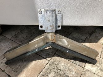 Boat Trailer guide and mount