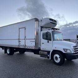 2019 Hino 268 Reefer Box Truck 26ft 