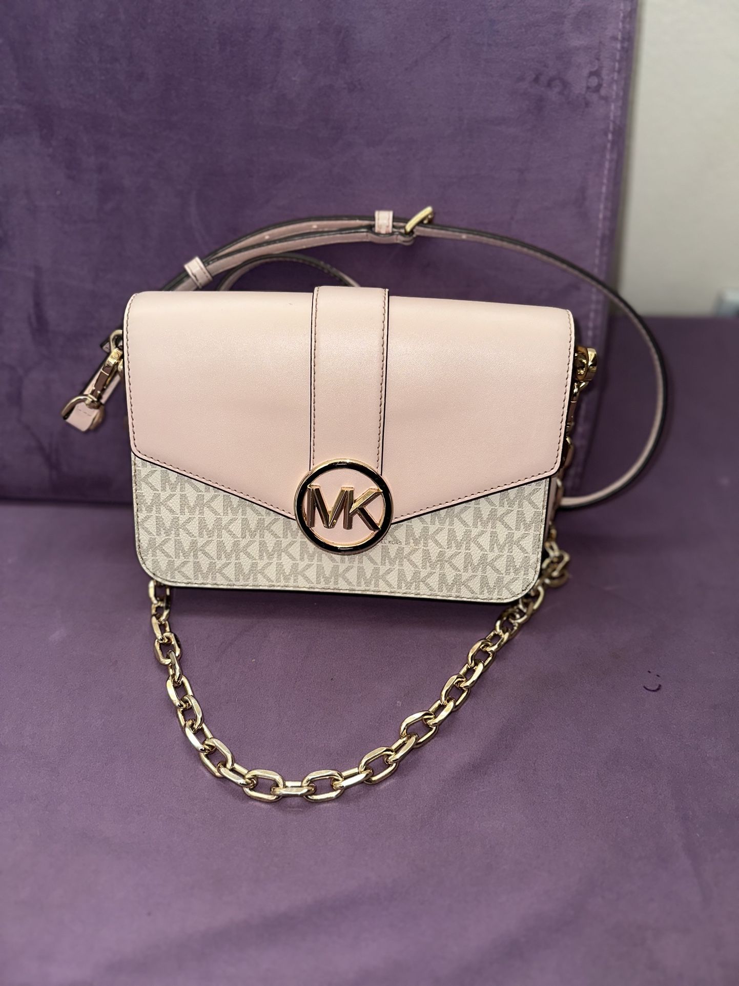*** NOT FREE*** MK Micheal Kors Crossbody 