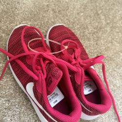New Nike Size 12.5c