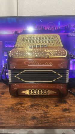 Alacran Accordion 5 switch