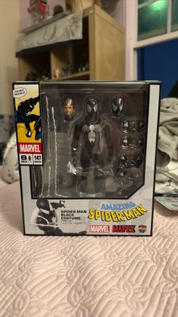 MAFEX Spider-Man Black Costume (Comic Ver.)