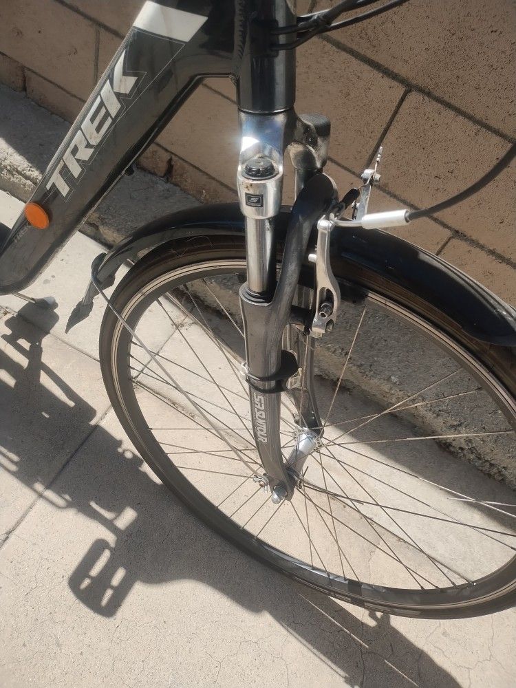 Bicycle. Trek 26 Electric Bicycle.  $300. Missing Battery 