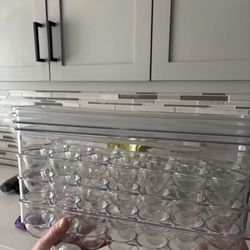 4 EGG STORAGE CONTAINERS WITH LIDS