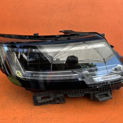 2023 - 2025 Land Rover Range Rover Fullsize Right Passenger LED Headlight OEM