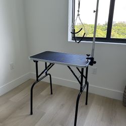 Dog Grooming Table - Foldable