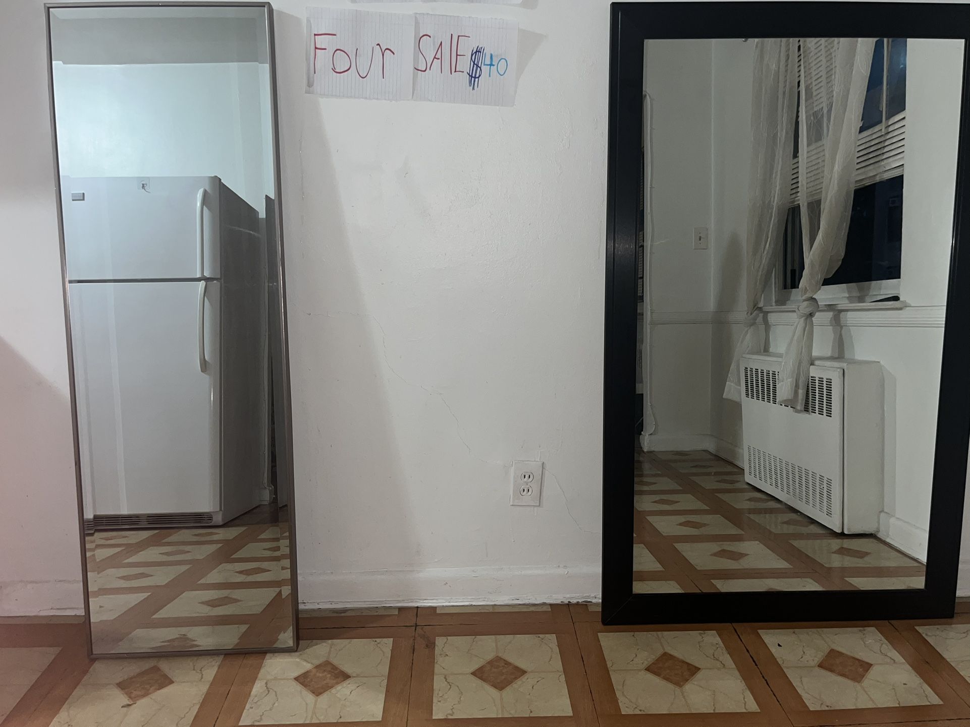 5 Pieces Furniture SET 40$ For All