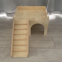 Brand New Customized Pet Castle House With Stairs