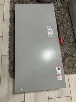 Siemens 400AMP 240V Panel electrical switch