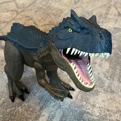 Jurassic Park, Allosaurus, 38 Inches Long