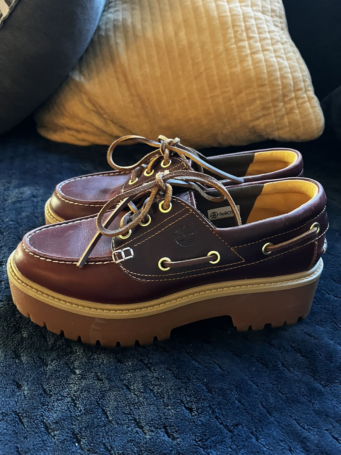 Timberland Women’s 7.5 Never Been Warn