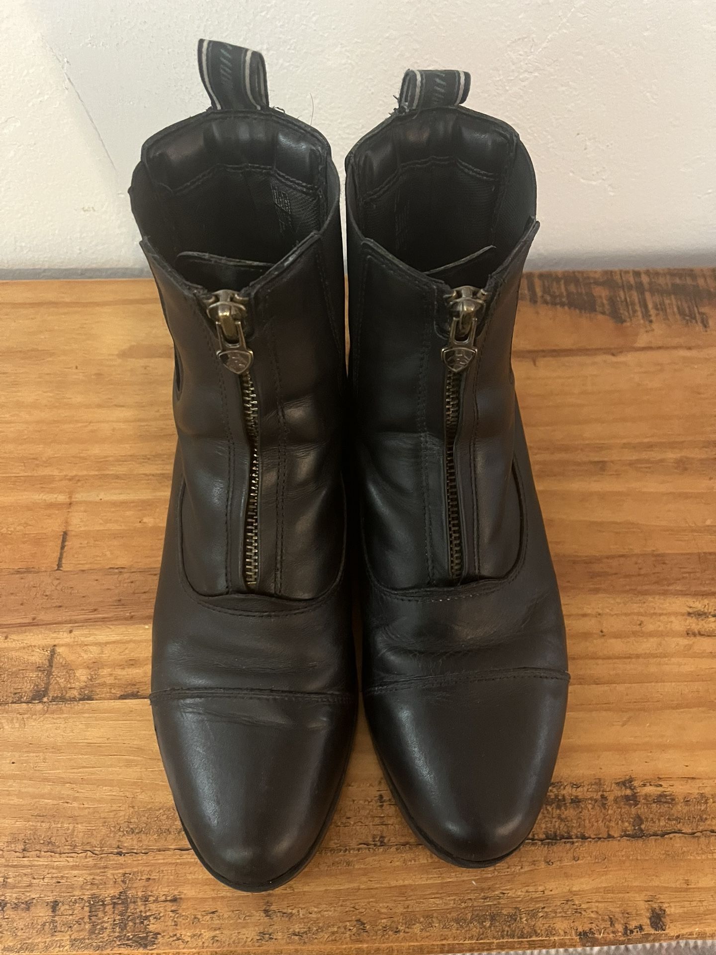 Ariat Women’s Horse Riding Boots