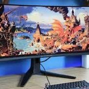 Curved Monitor