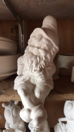 Ceramics for you to paint