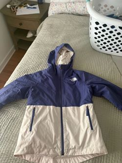 The North Face 3 in 1 Girls  Large/12 Winter Hooded Jacket