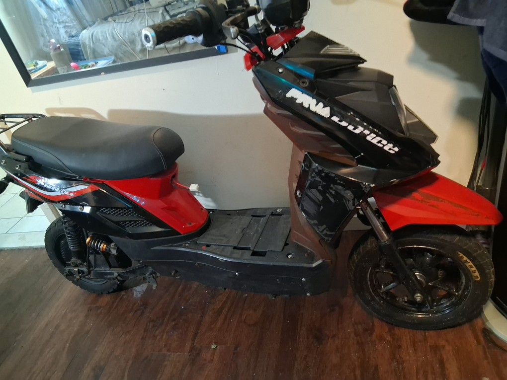 48-60 V Electric Scooter No Charger