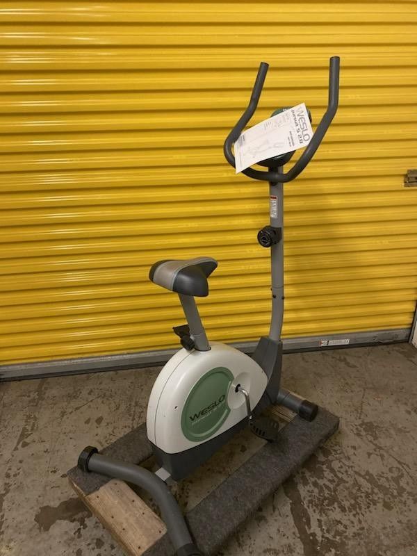 WESLO S2. 8 EXERCISE BIKE