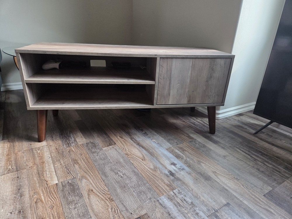 43 Inch TV Stand