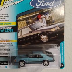 Model Car FORD 1986 MUSTANG SVO