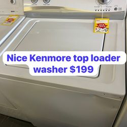Nice Kenmore top Loander Washer. 