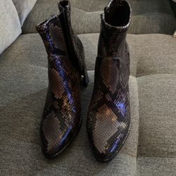 Booties  Marc Fisher New, 7M .