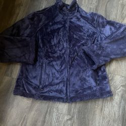 Women’s green Tea Cozy Zip Up