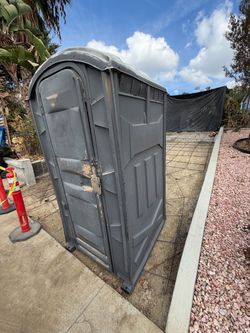 Porta Potty