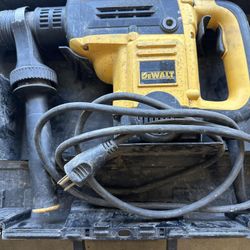 Dewalt Sds-max Demolition Hammer