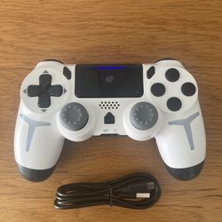 White PS4 Controller 