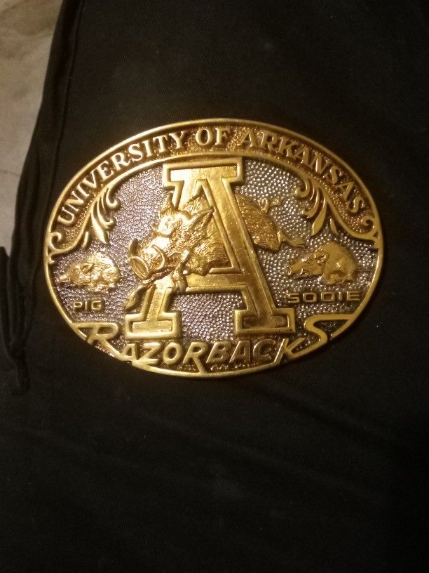 24kGP Arkansas Razorback Belt Buckle (ADM©)