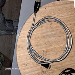 HDMI cable  4ft
