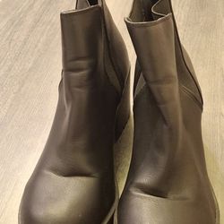 Women's Size 8m Black Faux Black Leather Wedge Ankle Boots 