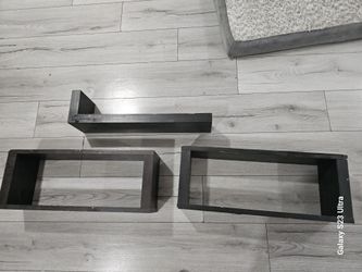 Wall Shelves Set Of 3