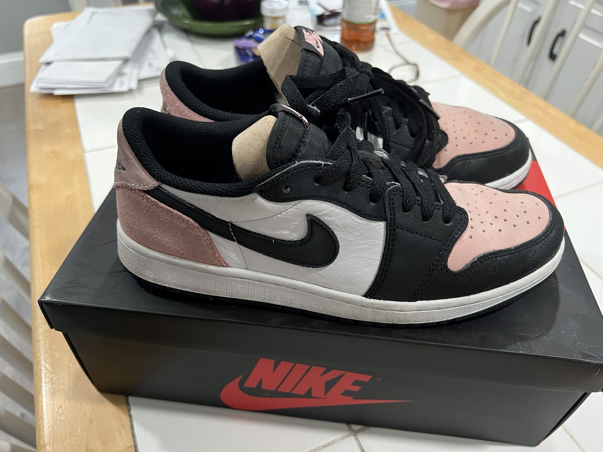 Size 9.5 Bleached Coral Lows