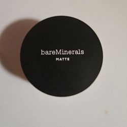 bareMinerals GOLDEN BEIGE 13 MATTE FOUNDATION