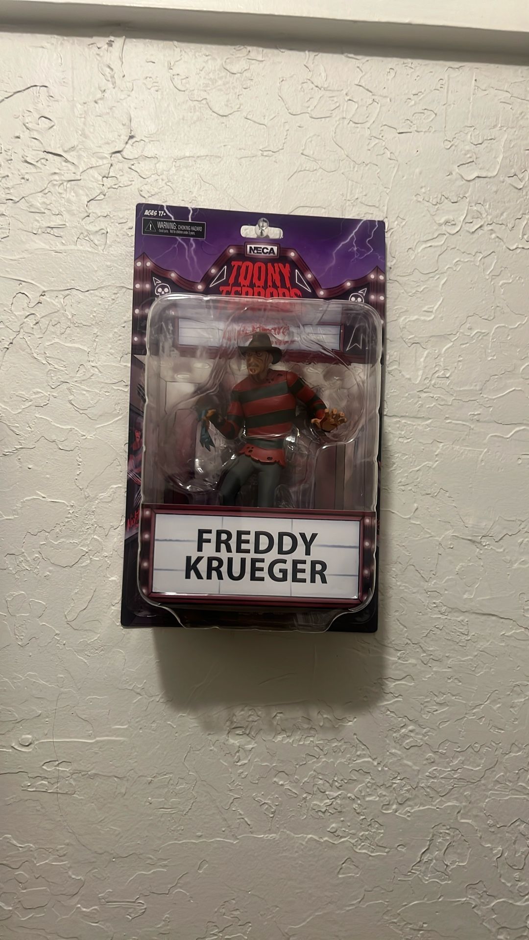 Nightmare On Elm Street Freddy Krueger Figurine