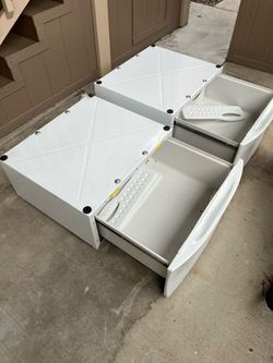 Whirlpool 13" Laundry Pedestal Drawer Set (Model LAB2700MQ3) - White
