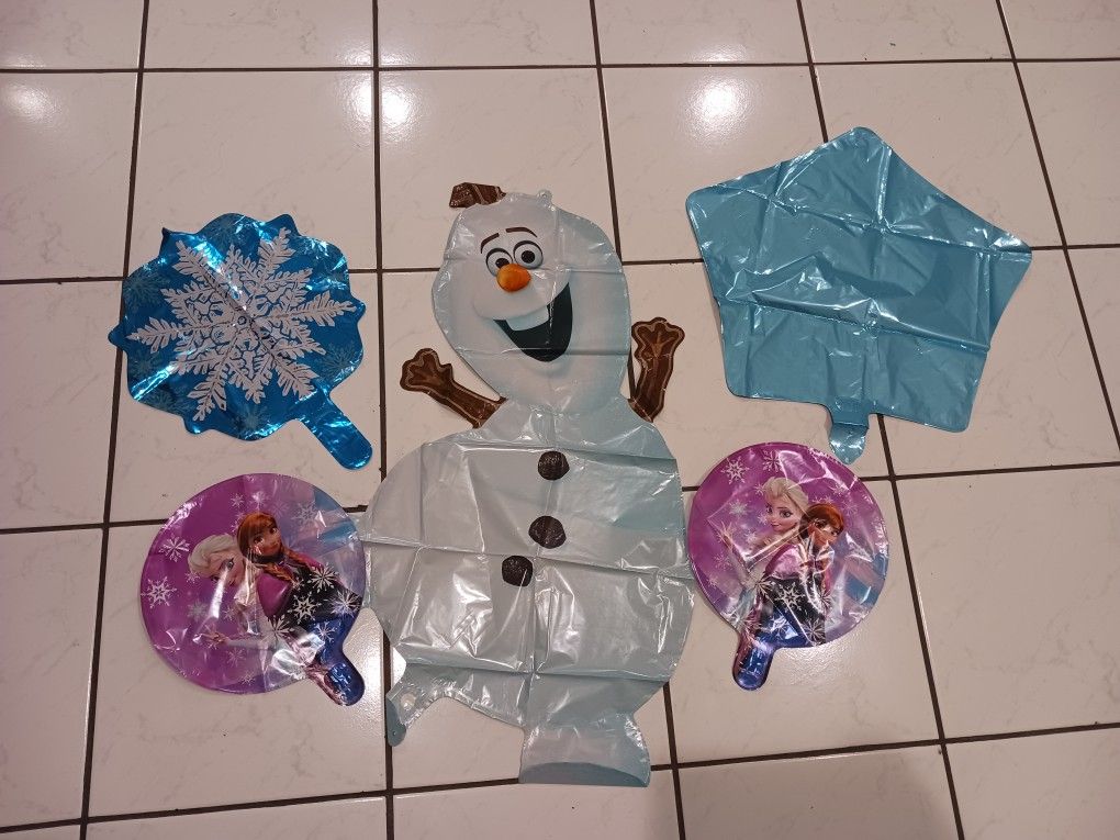 Frozen Balloons Bouquet
