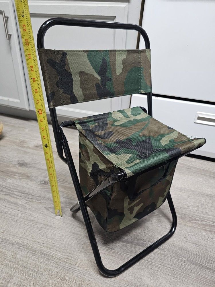 Folding Camping Chair with Compartment
