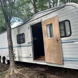 26ft Pull Behind camper.