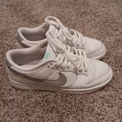 NIKE SB DUNK RETRO