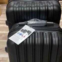 Luggage Brand New 3 Pcs Only 100$