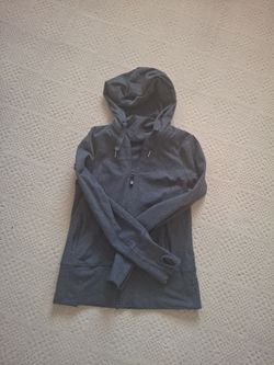 Lululemon jacket, grey