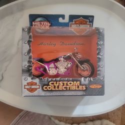 Softail Deuce 1:17 Scale HARLEY DAVIDSON Custom Collectibles Spin Master NEW