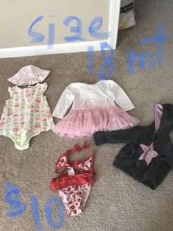 Girls clothes size 18 mth All for $10